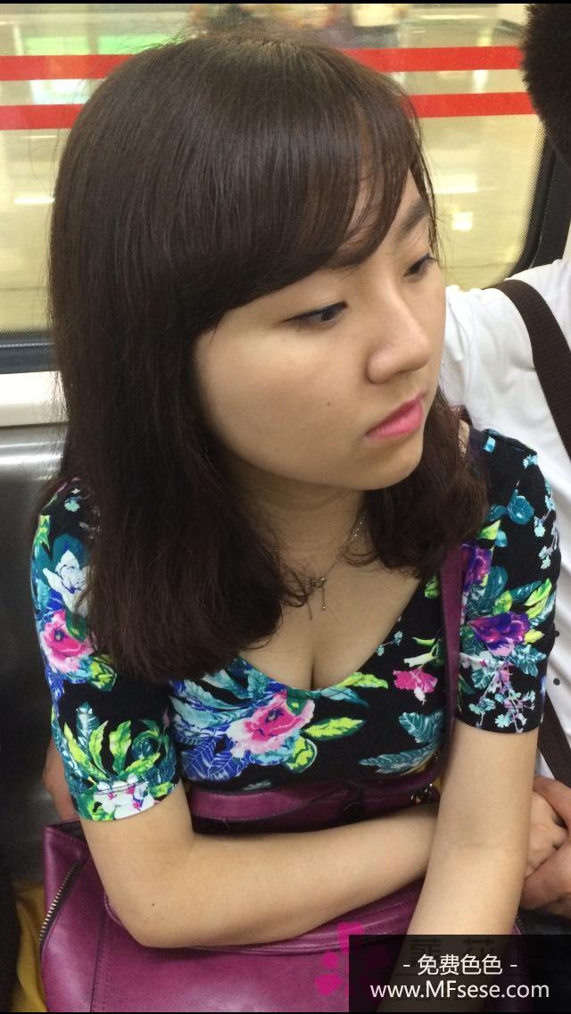 32b326b4186f21ff22f29bdbb15239eb.jpg