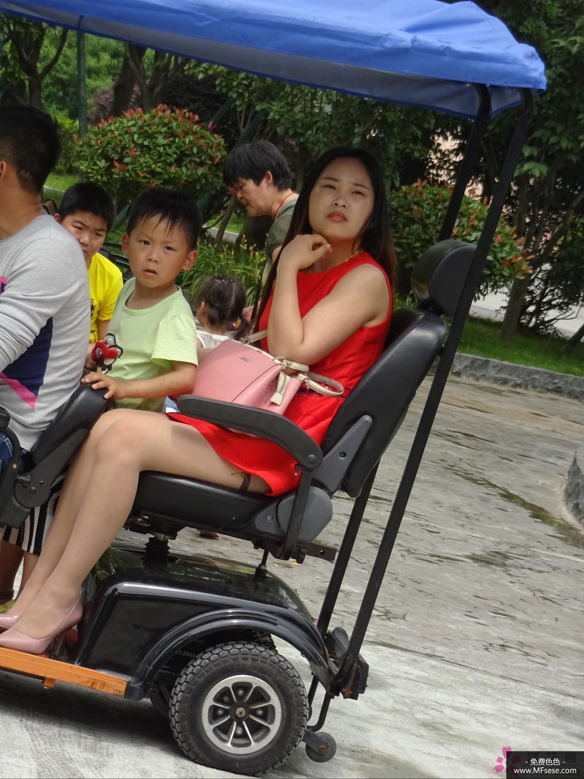 15071418462cc092af05244e1c.jpg