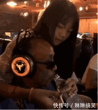 t010d31f43ef7e778ad.gif