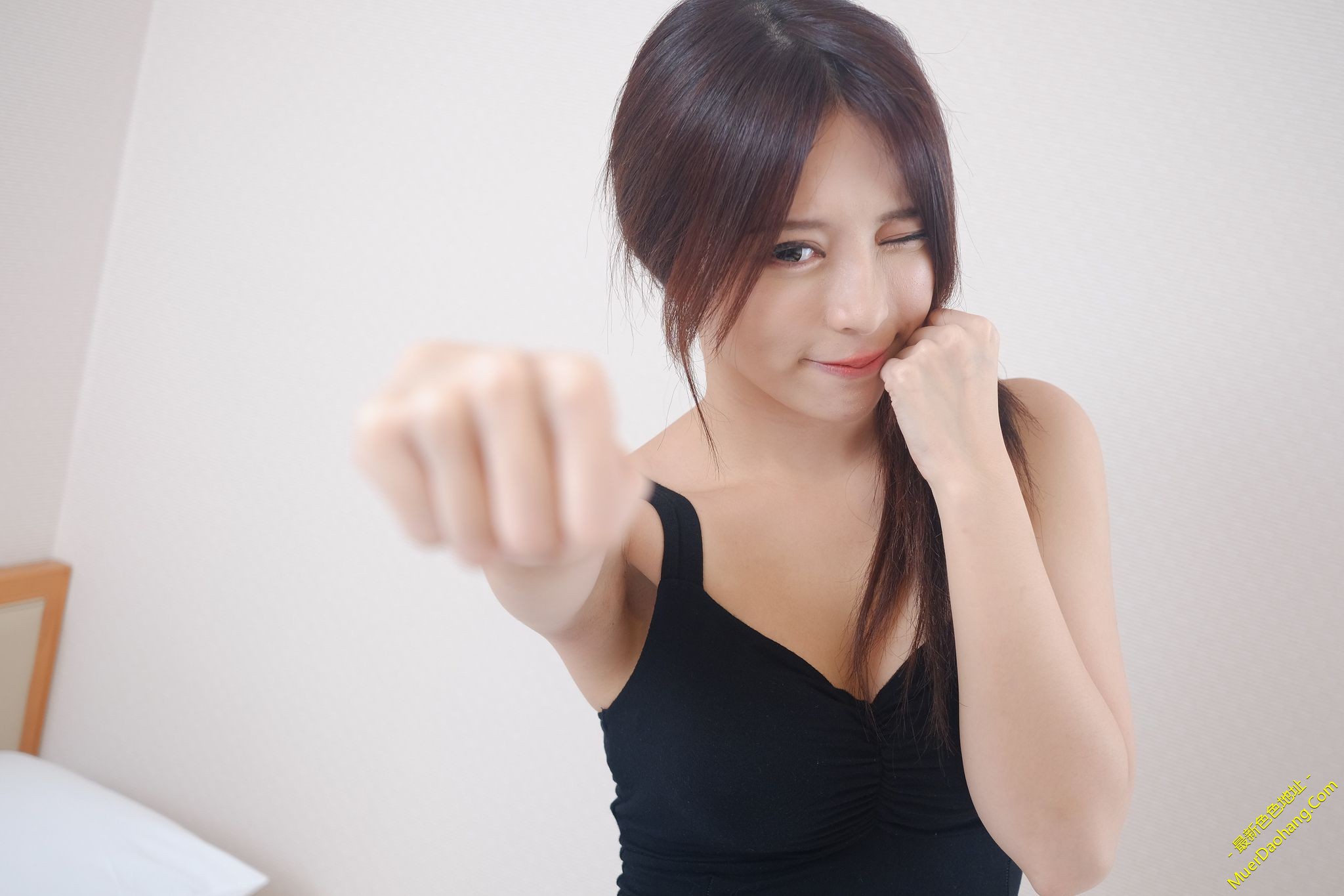萌妹子化妆全程直播