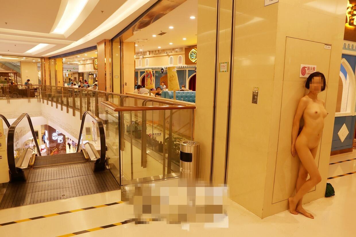 0375e1a8afbe409737ec5e7d2fe5e3c0.jpg 0375e1a8afbe409737ec5e7d2fe5e3c0.jpg