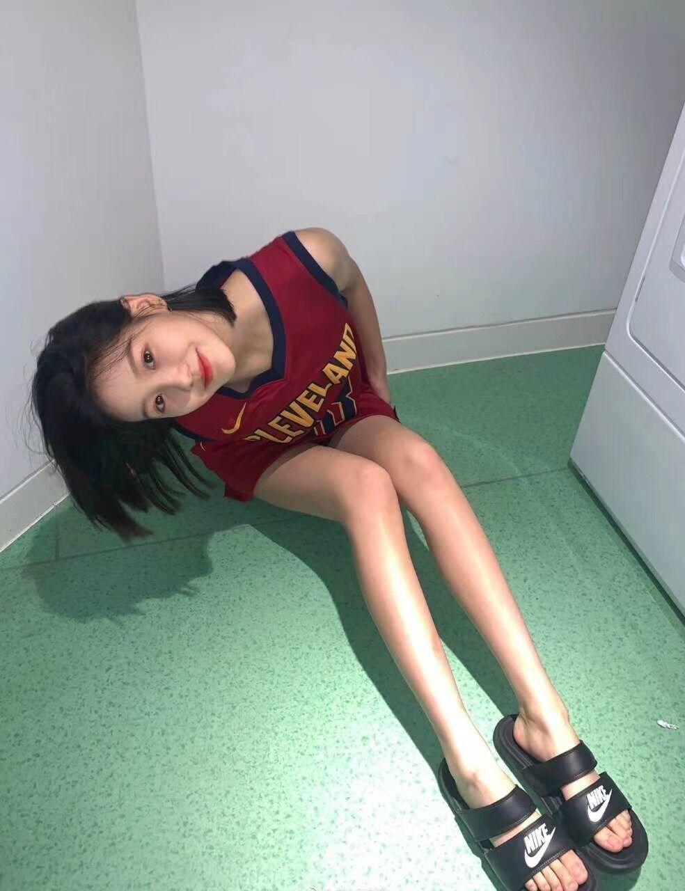 4c2ccca899ff0091f8370d55ceae4855.jpg 4c2ccca899ff0091f8370d55ceae4855.jpg