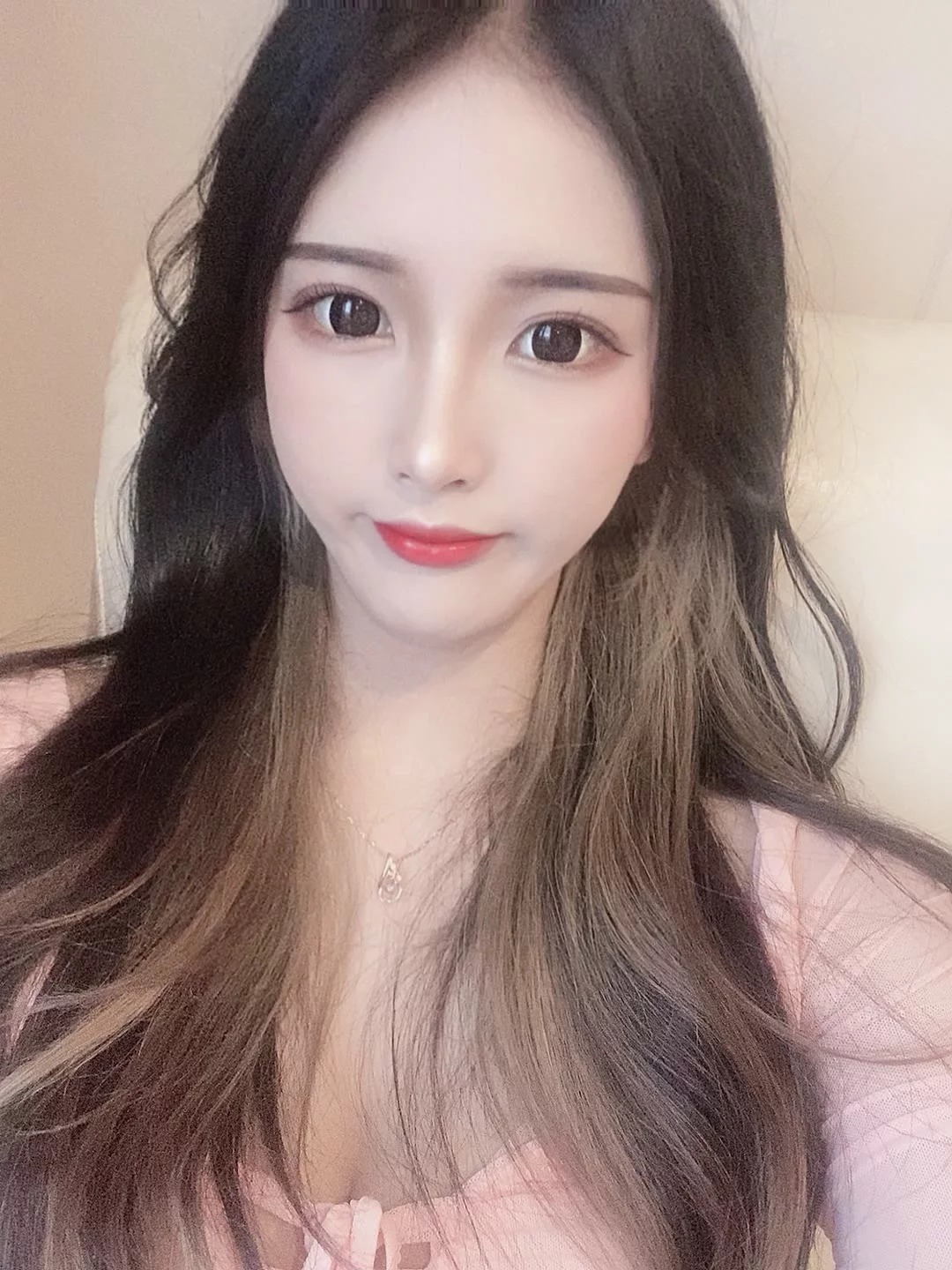 NTIxNjI5NDMwMTc1NDYyMjU0OV8xNTk0ODgyMTM2MTI2_1.jpg