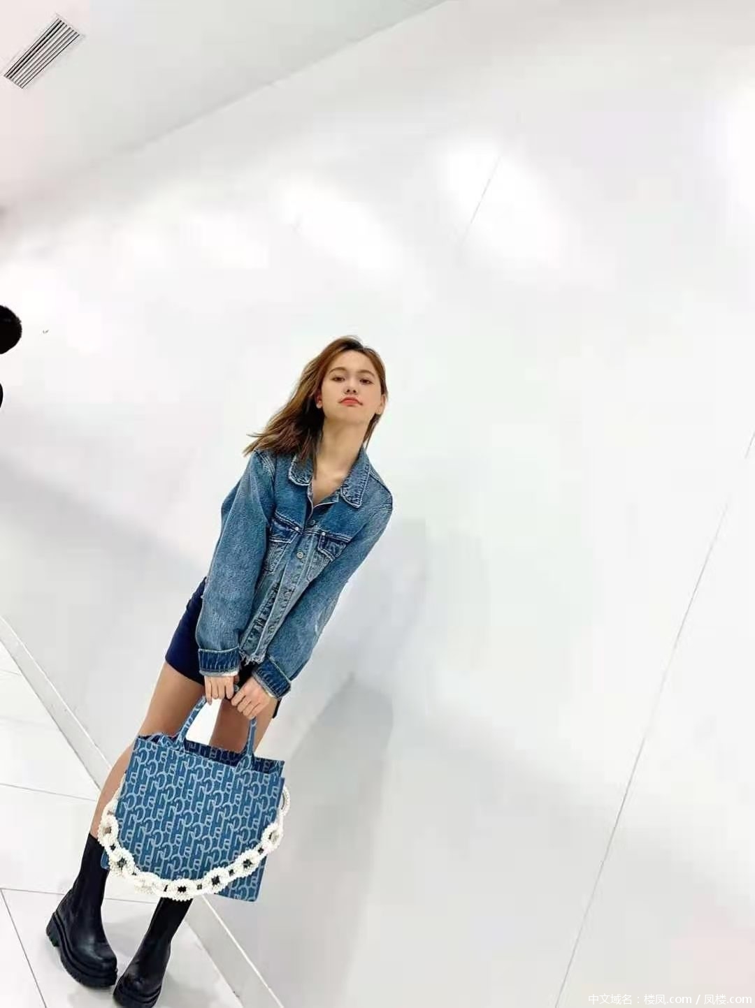 mmexport1605538498747.jpg