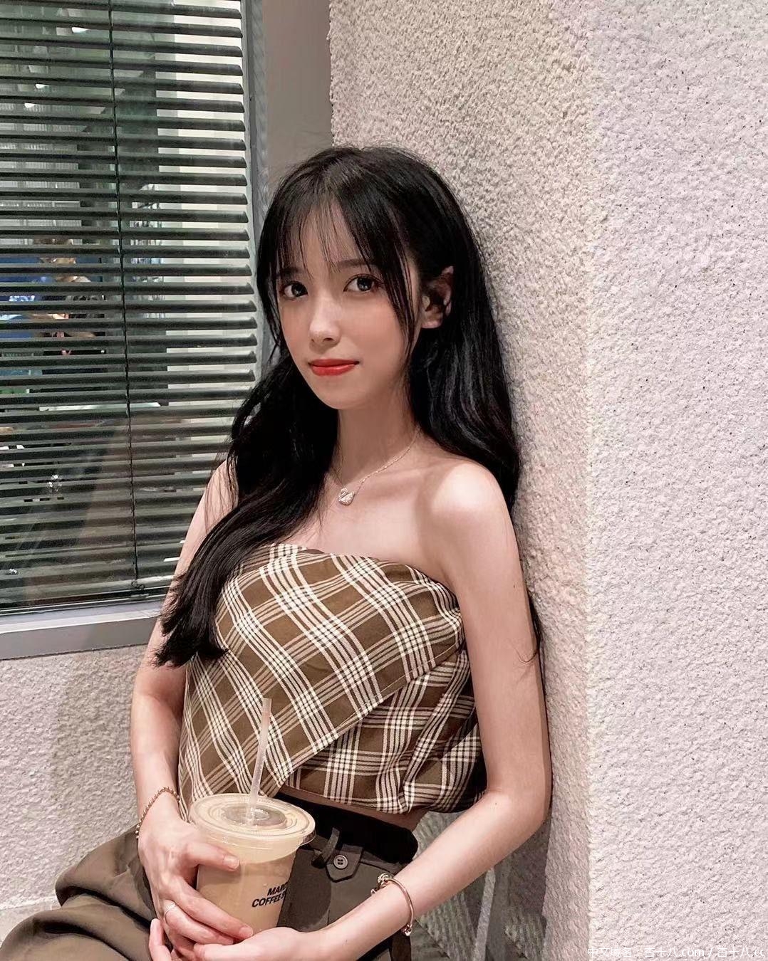 a719d1fe96208f3c8e2bb49783e9b6e2.png a719d1fe96208f3c8e2bb49783e9b6e2.png