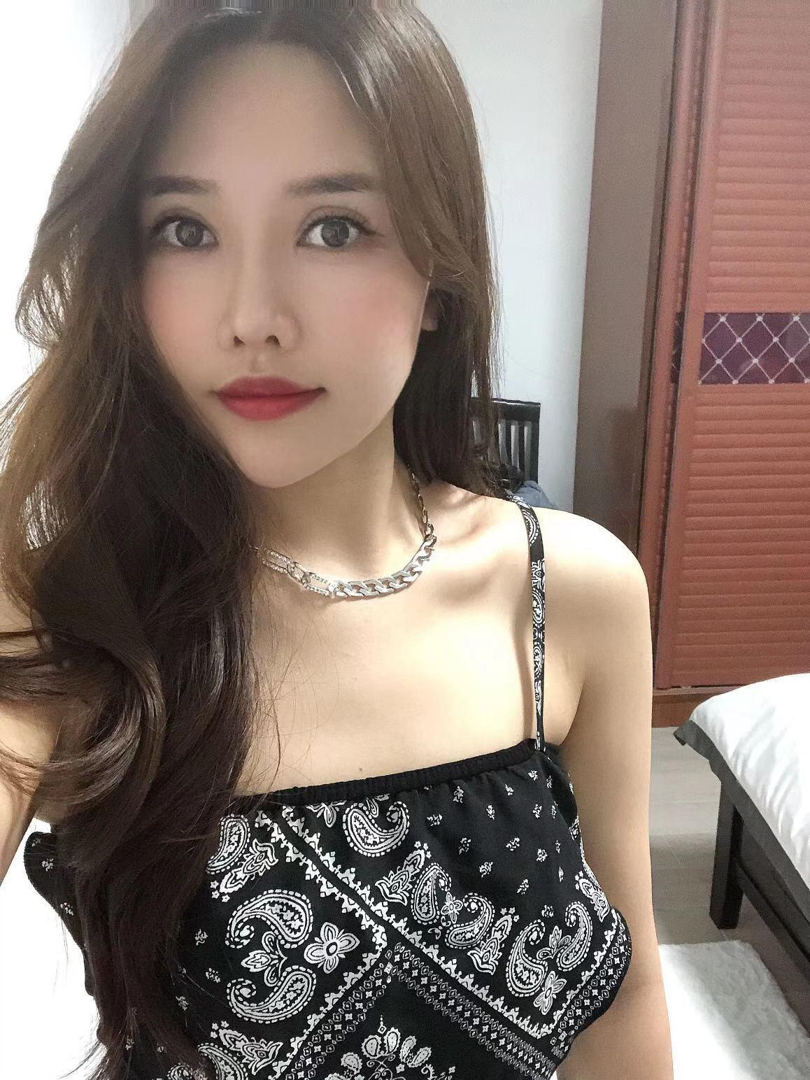 60fd8a19549f7fd91c612422d17e0a5e.jpg
