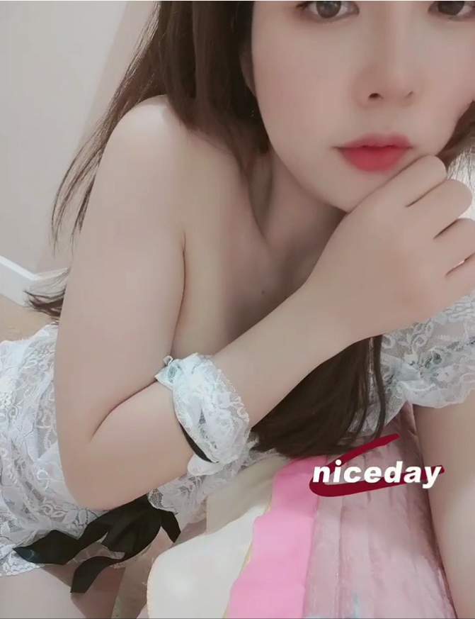 e72fbdd7ea828d808cf0a23b8a7587b2.jpg