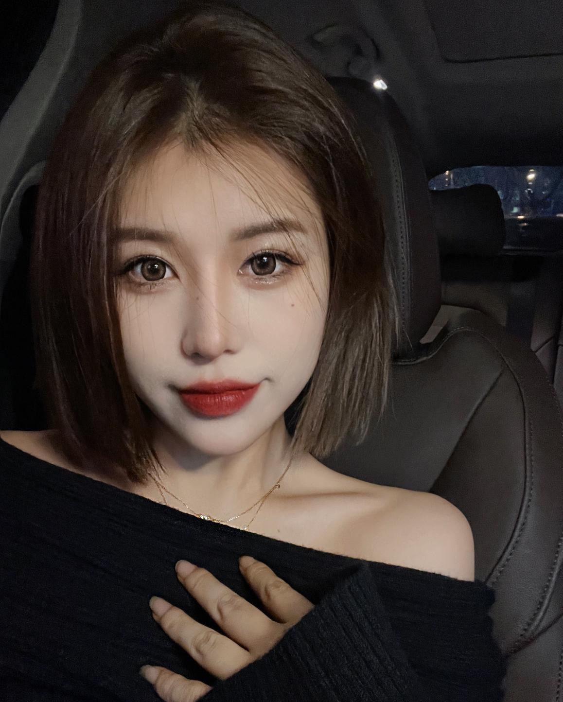 0BFDB3B6ABCF58E6BB5C796F8F2F2323.png 0BFDB3B6ABCF58E6BB5C796F8F2F2323.png