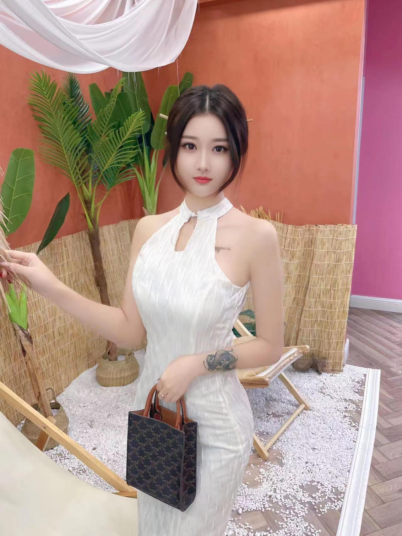 18d403fa109da261e3fd4078ede87c28.jpg 18d403fa109da261e3fd4078ede87c28.jpg