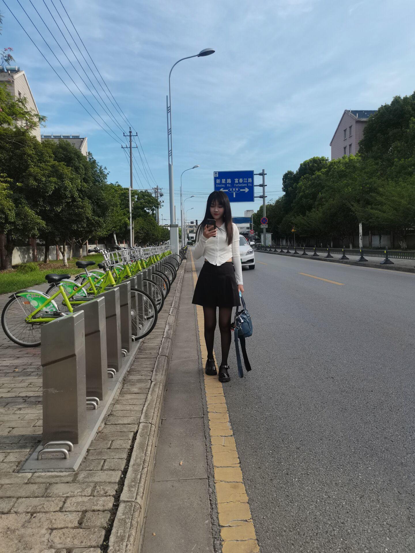 a24f078efd40e5ba04f9283450915dc5.jpg a24f078efd40e5ba04f9283450915dc5.jpg