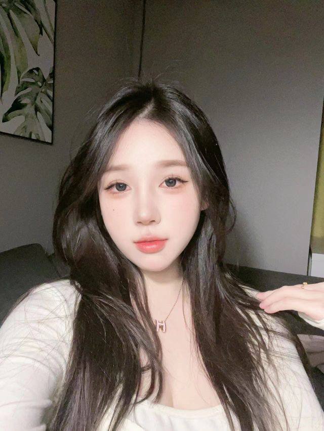 224351h3clcqq2kzyyf3yw.jpg