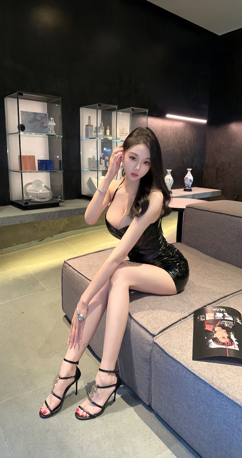 53c2a1ba0b85e8e0910e5b26d02cd160-size-2708x5120-1729835531635.jpg
