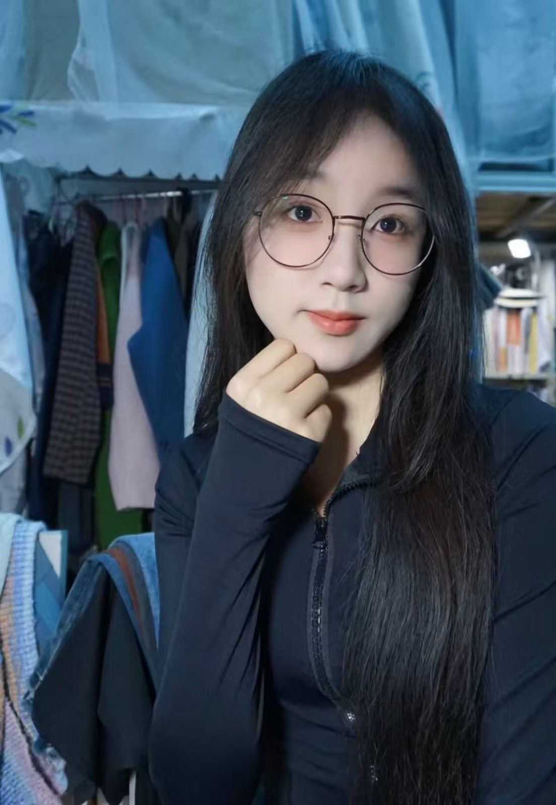 748.jpg